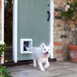 SureFlap Microchip Pet Door - White -Pet Supply Shop 55224 sureflap mikrochip haustierklappe hs 06 1